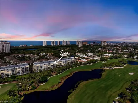 7671 Pebble Creek Cir #302, Naples, FL 34108