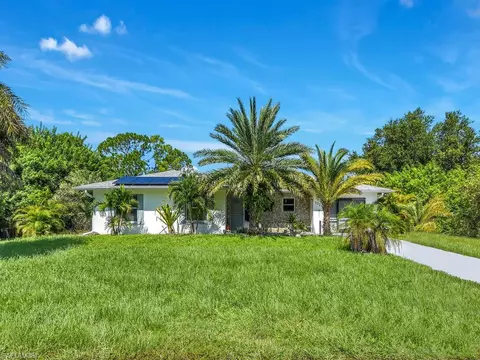 1021 Robert Ave, Lehigh Acres, FL 33936
