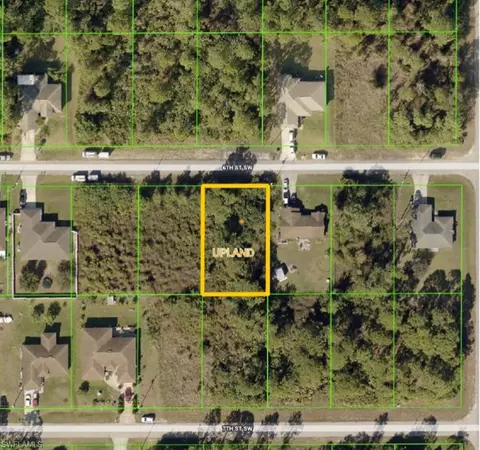 2807 6th St SW, Lehigh Acres, FL 33976