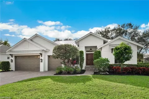 8699 S Lake Cir, Fort Myers, FL 33908