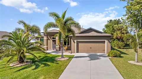 1213 SW 36th Ter, Cape Coral, FL 33914