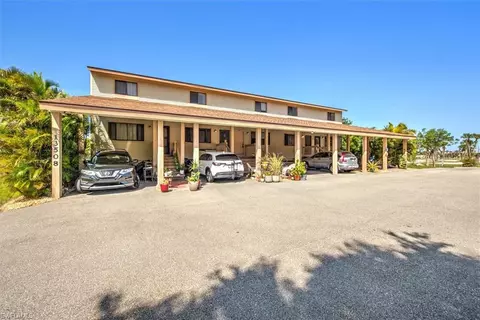 13508 Siesta Pines Ct #7, Fort Myers, FL 33908