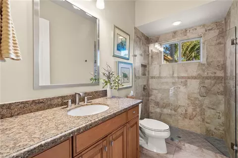 Bath - 20451 Chapel Trce, Estero, FL 33928 photo 3 of 4
