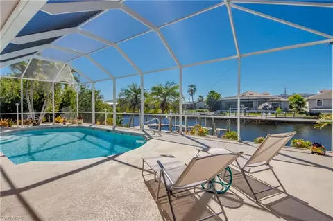 2016 SW 40th Ter, Cape Coral, FL 33914