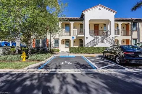 15098 Palmer Lake Cir #101, Naples, FL 34109