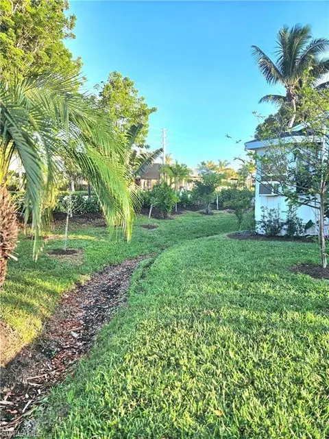 2898 Weeks Ave, Naples, FL 34112 photo 7