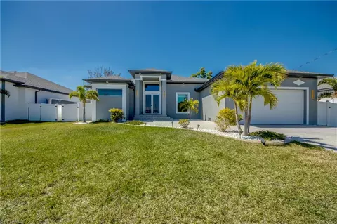 434 SW 31st Pl, Cape Coral, FL 33991