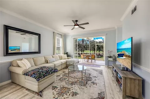 1326 Mainsail Dr #1115, Naples, FL 34114