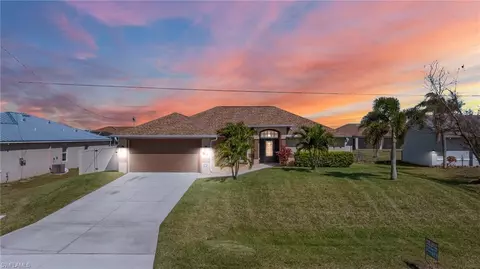 1625 SW 10th Ave, Cape Coral, FL 33991