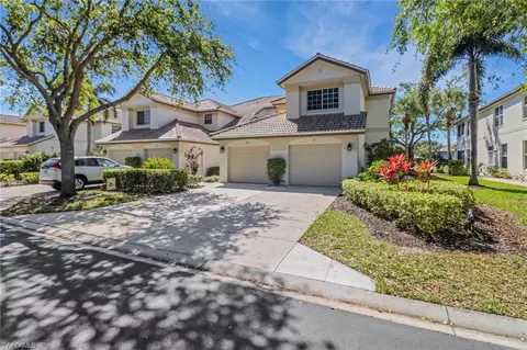 7810 Gardner Dr #102, Naples, FL 34109