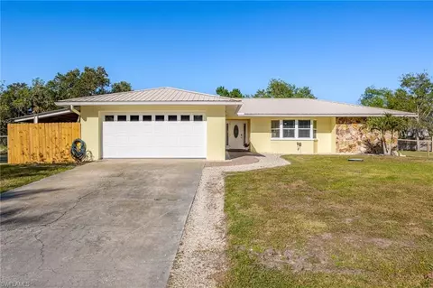 4940 Shady River Ln, Fort Myers, FL 33905