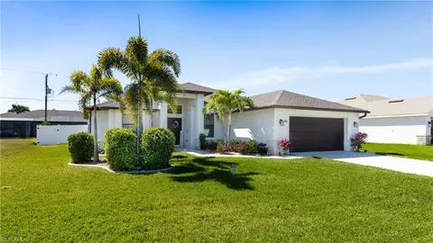 316 SE 16th St, Cape Coral, FL 33990