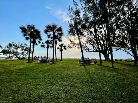 Exterior - 1900 Alamanda Dr #208, Naples, FL 34102 photo 6 of 6