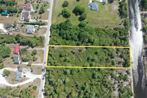 10 Th St SE, Naples, FL 34117 photo 5