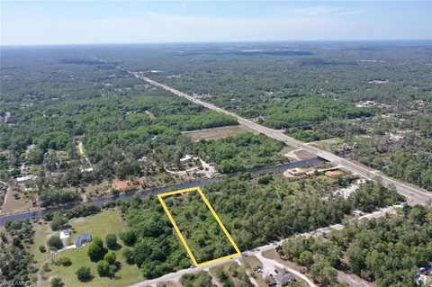 10 Th St SE, Naples, FL 34117 photo 7