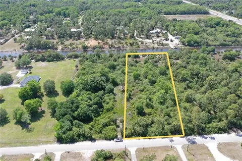 10 Th St SE, Naples, FL 34117 photo 2