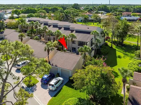 5432 Fox Hollow Dr #801, Naples, FL 34104