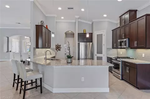 8366 Palacio Ter S, Naples, FL 34114 photo 9