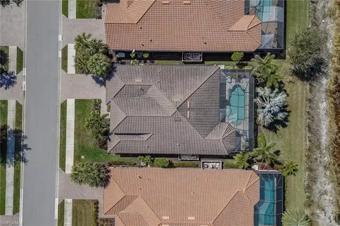 8366 Palacio Ter S, Naples, FL 34114 photo 29