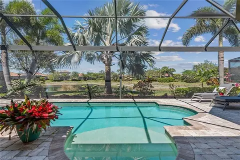 8366 Palacio Ter S, Naples, FL 34114