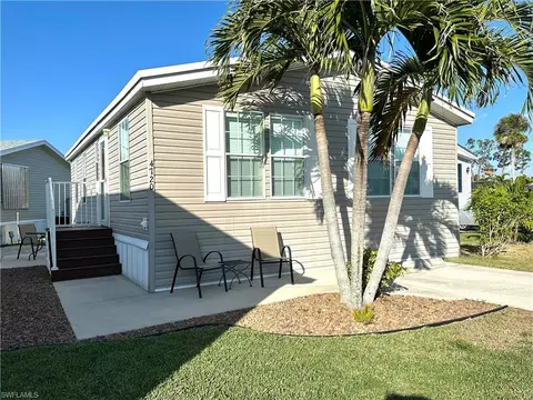 4720 Bayberry Way W, Estero, FL 33928 photo 2