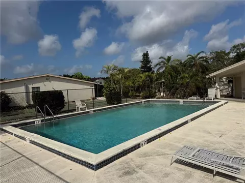 Exterior - 5344 Treetops Dr #E-2, Naples, FL 34113 photo 2 of 4