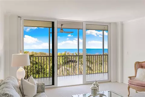 3 Bluebill Ave #601, Naples, FL 34108