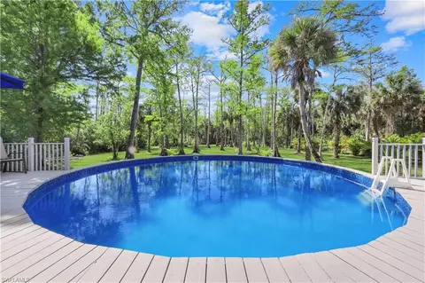 1420 14th Ave NE, Naples, FL 34120