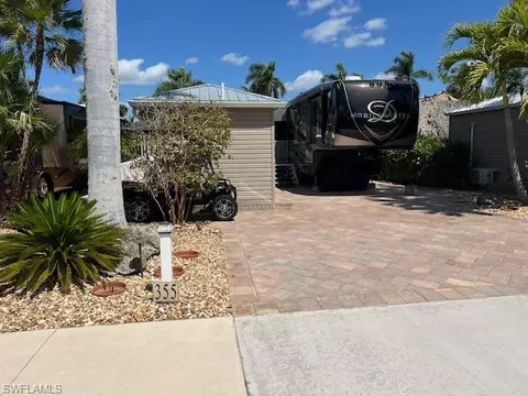 10317 Fire Flag Trl, Fort Myers, FL 33905