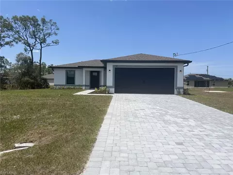 844 Gedeon Rd, Lehigh Acres, FL 33974
