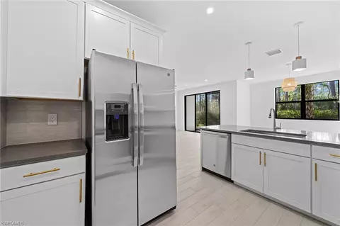 7316 Rockefeller Dr, Naples, FL 34119 photo 13