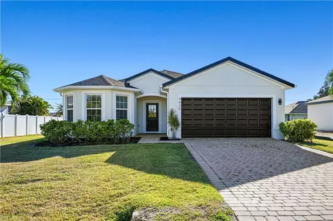 4425 SW 15th Pl, Cape Coral, FL 33914