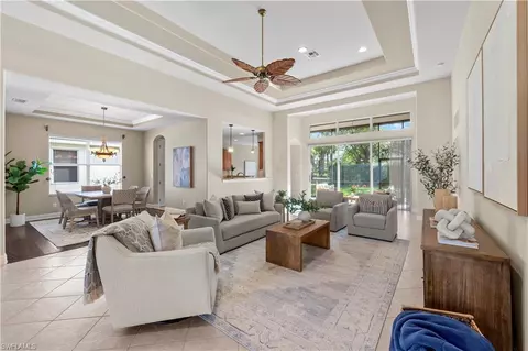 19700 Maddelena Cir, Fort Myers, FL 33967