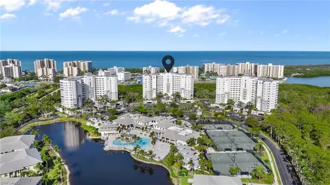 325 Dunes Blvd #403, Naples, FL 34110