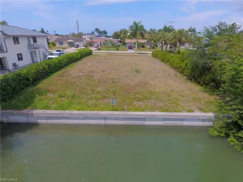 147 Capri Blvd, Naples, FL 34113 photo 8
