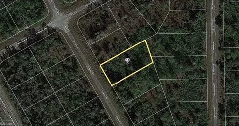 2126 Oceano St, Lehigh Acres, FL 33972