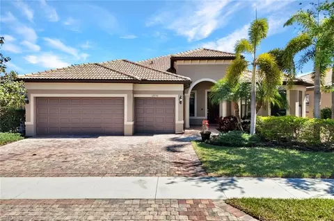 12035 Winfield Cir, Fort Myers, FL 33966
