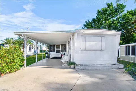 5558 Palm Beach Blvd #25, Fort Myers, FL 33905