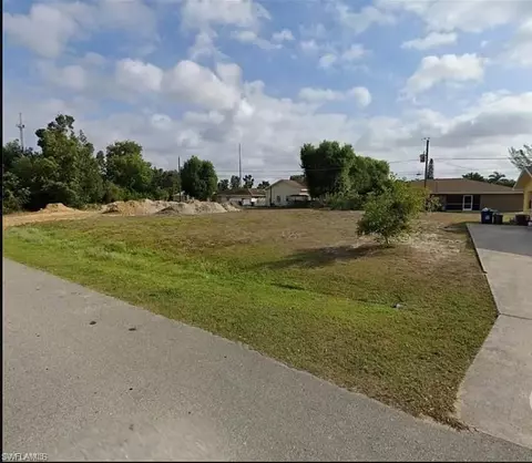 17387 Barbara Dr, Fort Myers, FL 33967
