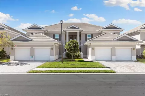 238 Indies Dr E #101, Naples, FL 34114