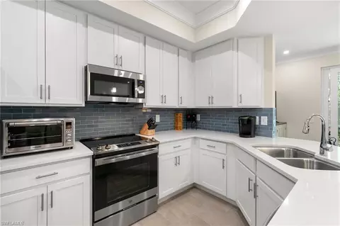 Kitchen - 238 Indies Dr E #101, Naples, FL 34114 photo 3 of 5