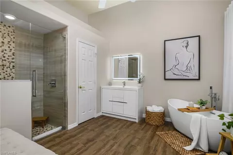Bath - 260 Burnt Pine Dr, Naples, FL 34119 photo 3 of 6