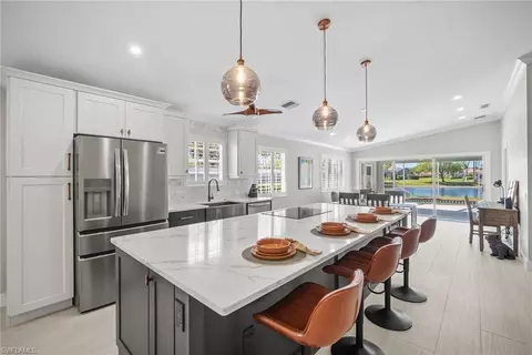 3701 Yakobi Ln, Naples, FL 34119