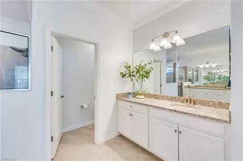 Bath - 17568 Kinzie Ln, Estero, FL 33928 photo 2 of 4