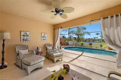 7406 Emilia Ln, Naples, FL 34114