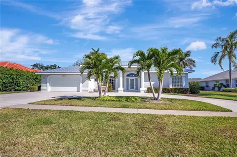 Exterior - 2024 Imperial Cir, Naples, FL 34110 photo 5 of 10