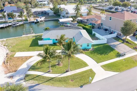 1131 Fern Ct, Marco Island, FL 34145