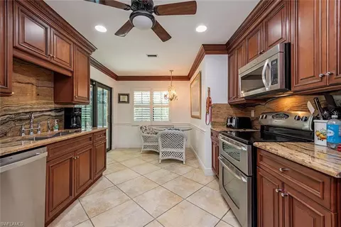Kitchen - 4616 Chippendale Dr, Naples, FL 34112 photo 1 of 2