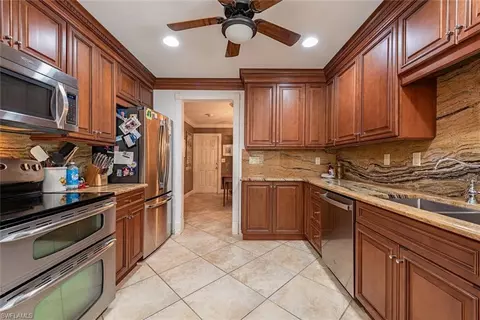 Kitchen - 4616 Chippendale Dr, Naples, FL 34112 photo 2 of 2