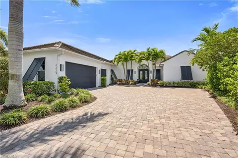 3225 Cotuit Ct, Naples, FL 34114